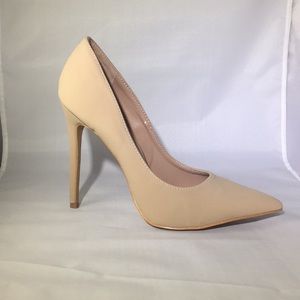 Size 9 Lola  Shoetique Eva- Nude